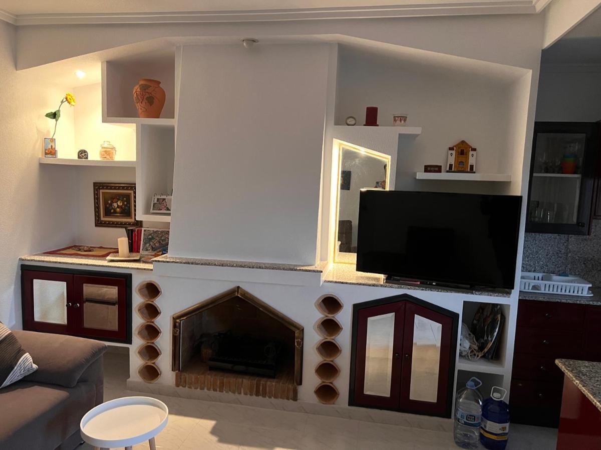 Schoenes Ruhiges Rooftop Apartment Mit Grosser Dachterrasse Torrevieja Exterior foto
